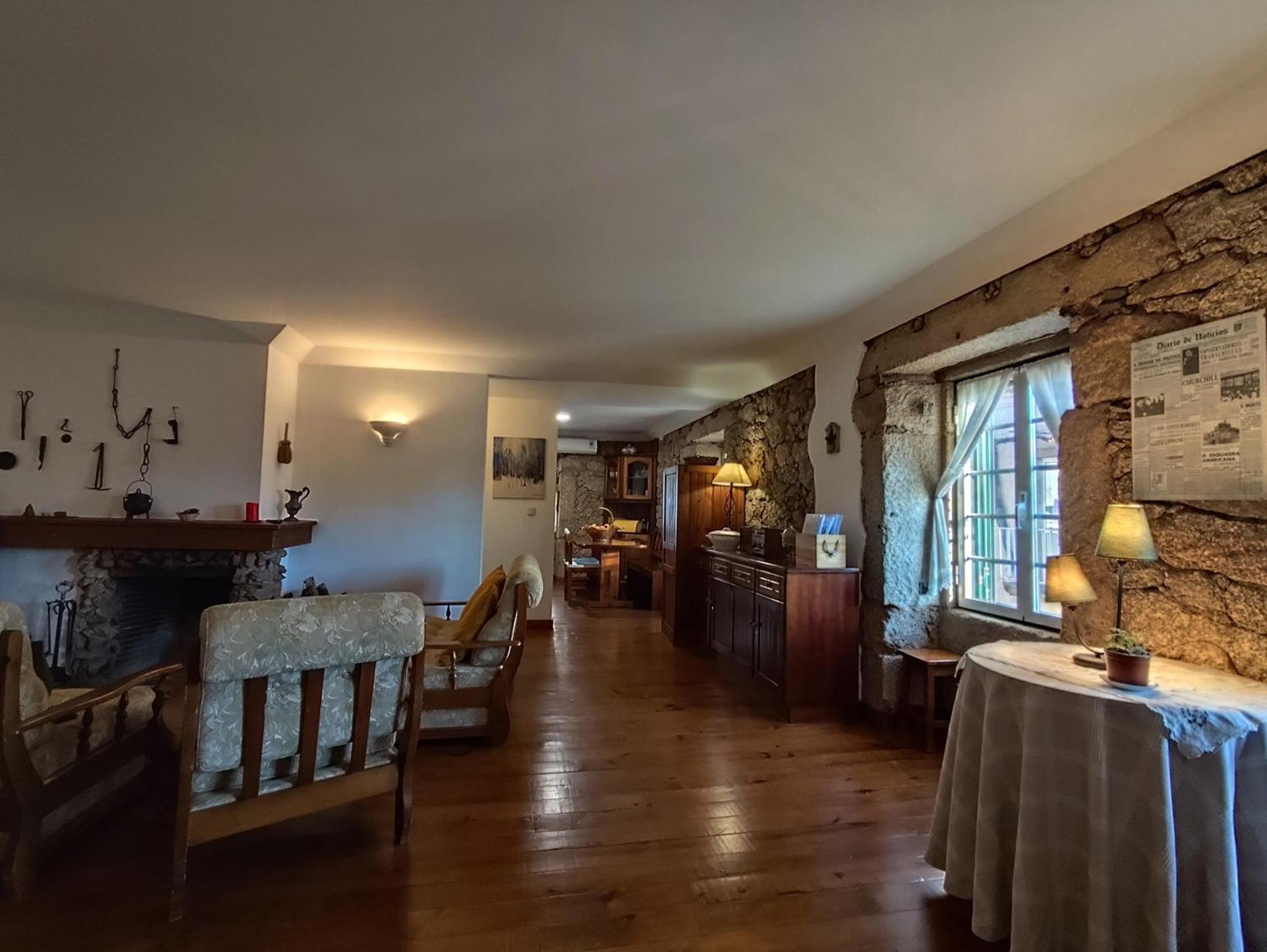 Pero Viseu Casa Na Aldeia - Entre Fundao E Covilhaヴィラ エクステリア 写真
